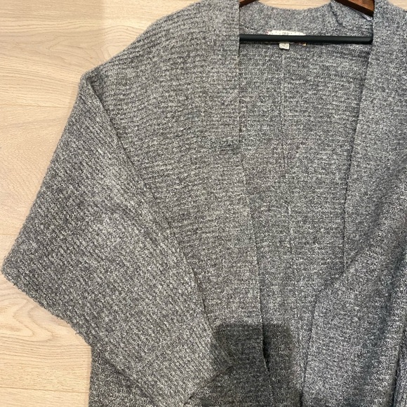 Cardigan - Picture 2 of 3